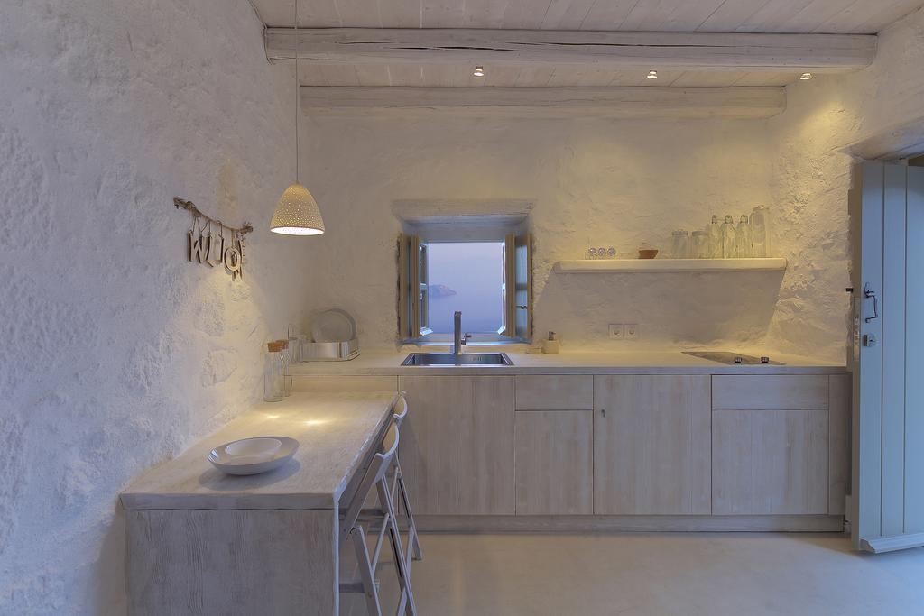 Melanopetra Boutique Apartments Emporeiós Habitación foto