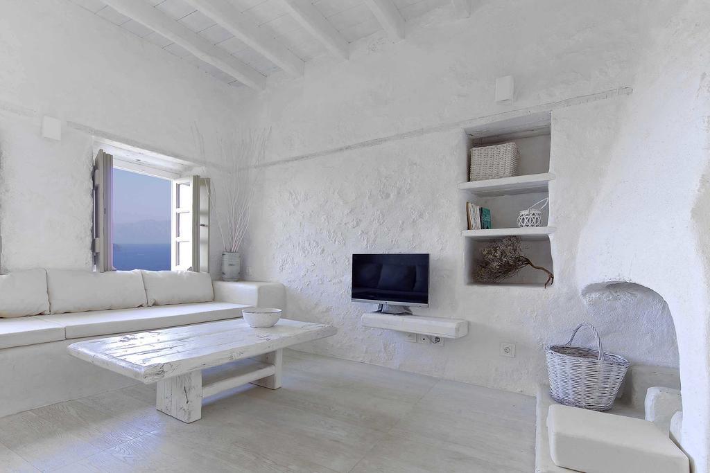 Melanopetra Boutique Apartments Emporeiós Habitación foto